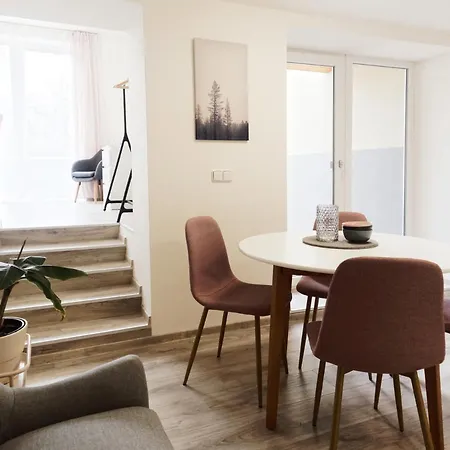 아파트 Apartman U Hriste